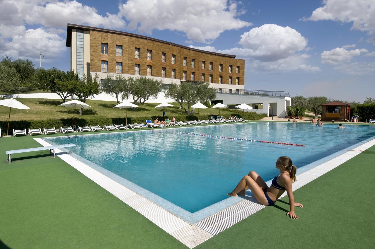 Grand Hotel Garden Barile Luaran gambar